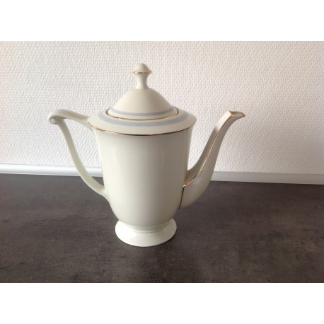 Gl. Porcelæns kaffekande