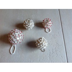 Julekugler med perler i lyse farver til at hænge (4 stk.)
