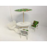 Ældre dukkemøbler stole, bænk, bord og parasol 