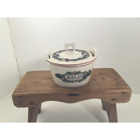 Sildeskål med låg fra Aksini